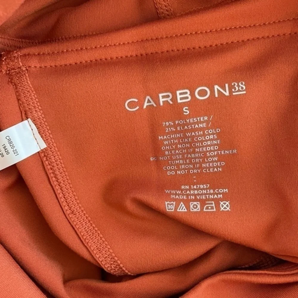 Carbon38 High Rise Cargo Side Phone Pockets 7/8 Leggings Yoga Pants NWT
